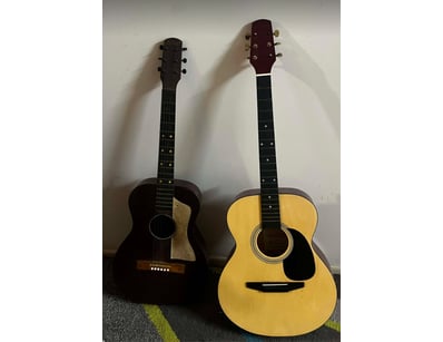 Gadgets, Music & Pastimes (A986) - Lot 18