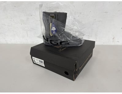 Unclaimed Freight (GCA994) - Lot 261