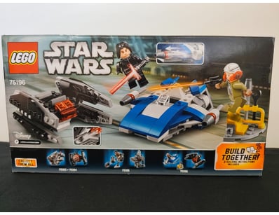 UNRESERVED COOKIES LIFETIME COLLECTION OF LEGO ... - Lot 548