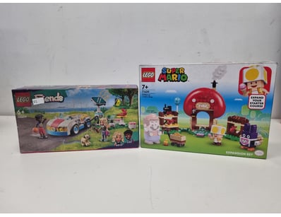 LEGO FRIENDS & SUPER MARIO THEMED BUILDING SETS CO...
