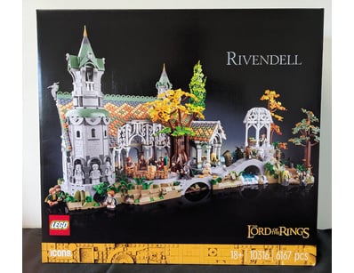 **UNRESERVED** LIFETIME COLLECTION OF LEGO PART... - Lot 577