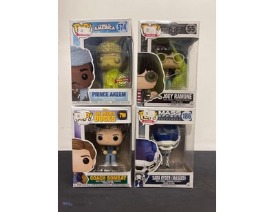 FUNKO POP VINYL FIGURE COLLECTION - FOUR BOXED FIG...