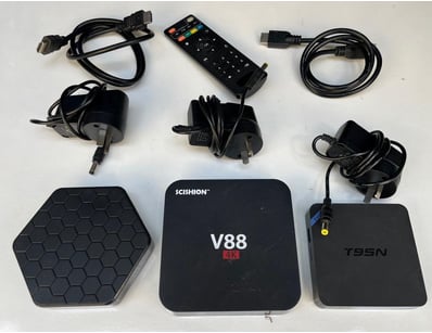 Gadgets, Music & Pastimes (SAA1006) - Lot 4035