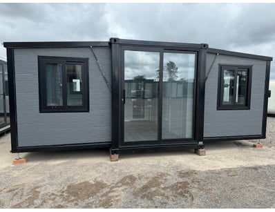 Civil, Transport & Machinery - Queensland, New... - Lot 8700