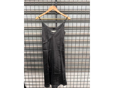 Boutique Clothing Liquidation (ON11818) - Lot 120