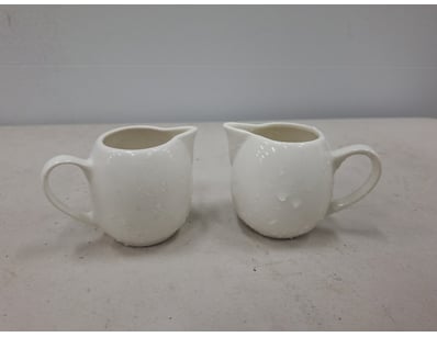 Milk Jug, Qty Of Tub

SOLD AS LOT

