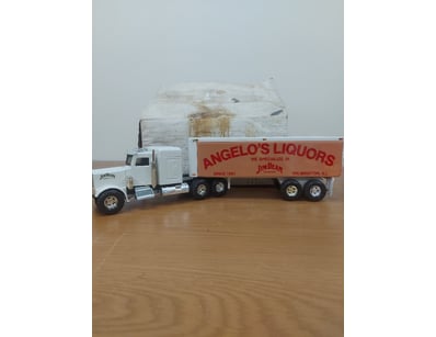 Mancave & Memorabilia (A1007) - Lot 466