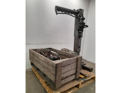 UNRESERVED Logistics Company Workshop Clearance - Lot 11