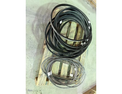 Unused Substantial lot of industrial V-belts and d...