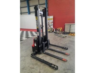 Civil, Transport & Machinery - Queensland, New... - Lot 6382