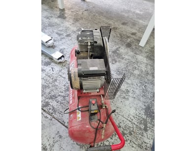 Air compressor, Finish, horizontal tank, 100L capa...