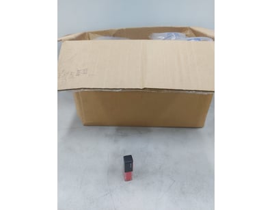 Beauty & Cosmetic Supplies - Liquidation (A1006) - Lot 622