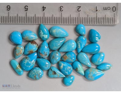 35 CARATS TURQUOISE GEMSTONES

35 Carats Turquoise...