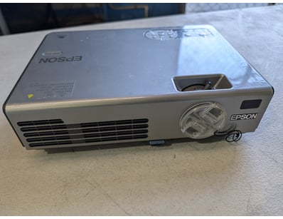 Epson EMP-760 3LCD portable projector in silver/gr...