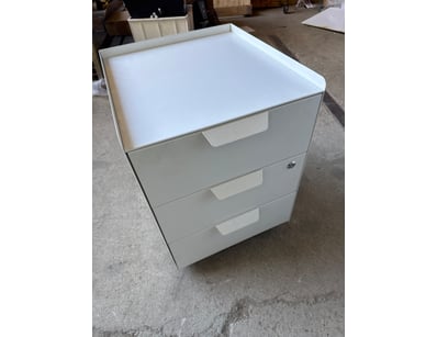 $2M UNRESERVED Major Retailer Business Relocatio... - Lot 31