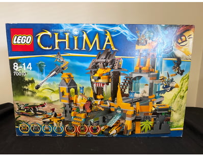 **UNRESERVED** LIFETIME COLLECTION OF LEGO PART... - Lot 585