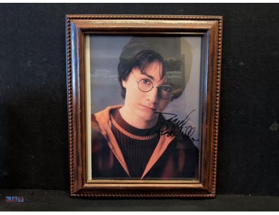 AUTOGRAPHED PHOTO OF DANIEL RADCLIFFE

Daniel Radc...