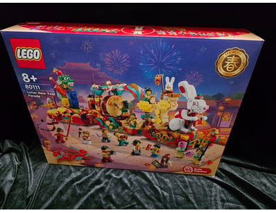 LEGO 80111 LUNAR NEW YEAR PARADE SET

Lego Set 8...