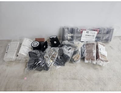 Unclaimed Freight (GCA1007) - Lot 674