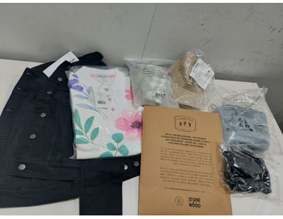 Unclaimed Freight (GCA984) - Lot 2828