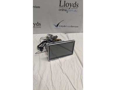 UNRESERVED Airport - Lost Property (A980) - Lot 660
