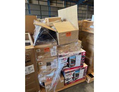 Bulk lot of automotive aftermarket parts and acces...