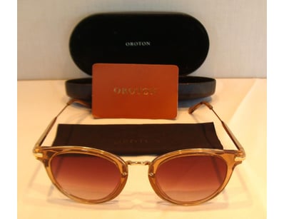 Designer Vault (A985) - Lot 254