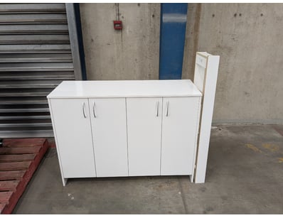 House & Homewares (VICA983) - Lot 16