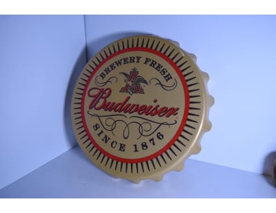 Mancave & Memorabilia (A999) - Lot 807