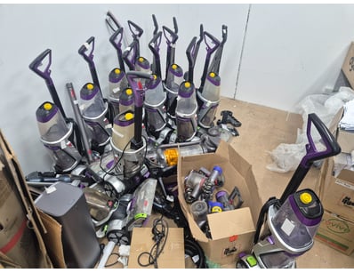 Dyson, Apple & Other Major Brand Reseller Liqui... - Lot 136