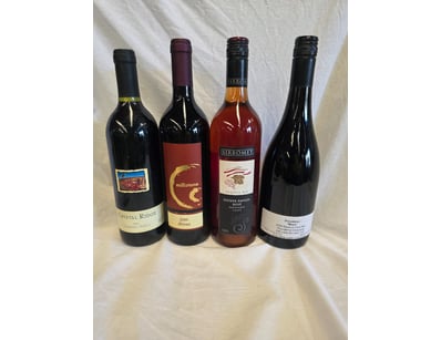 Collection of Wines including 750ml Pinot Noir, Si...