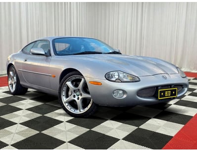 <b>2000 Jaguar XK Coupe - Silver - 113,524km - 4.0...
