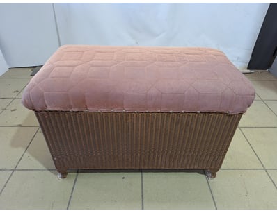 House & Homewares (A978) - Lot 810