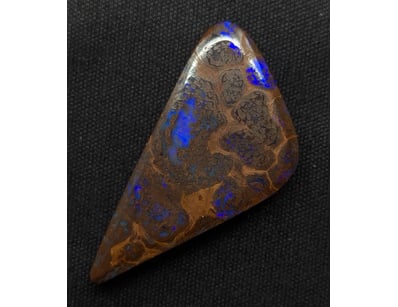 15.65CT QLD SOLID BOULDER OPAL


997491+2


