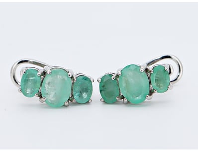 Thrift Shop (A980) - Lot 1405