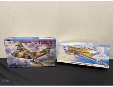LOT OF TWO UNASSEMBLED AIRCRAFT MODEL KITS - AIRMO...