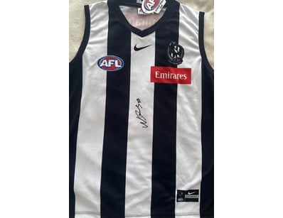 Mancave & Memorabilia (A981) - Lot 207