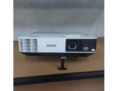 LCD PROJECTOR, EPSON
MODEL H818B,

