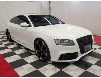 Passenger, Luxury & Commercial Vehicles Auction - Lot 812