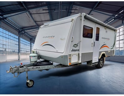 <b>2011 Jayco Expanda Outback - White - Compact Fa...