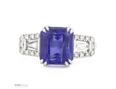 14K WHITE GOLD, TANZANITE AND DIAMOND, DRESS RING....