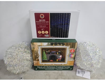 Christmas decorations, including 2 large baubles, ...