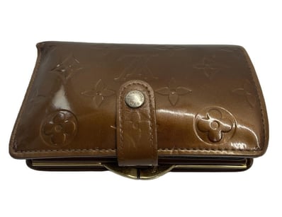 Luxury Pawnbroker Christmas Sale PART 1 (A984) - Lot 356