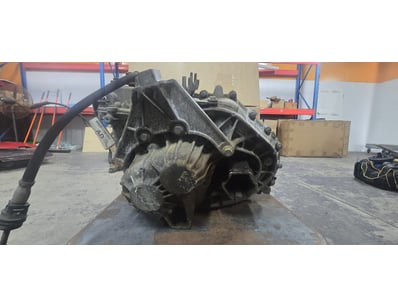 Transmission gearbox part, 2008 XR 5 ford  turbo, ...