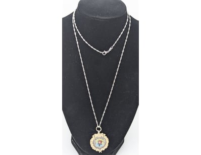 SILVER ENAMEL PENDANT


583010+12


