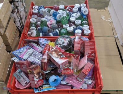Bulk lot of hair and beauty products contained in ...