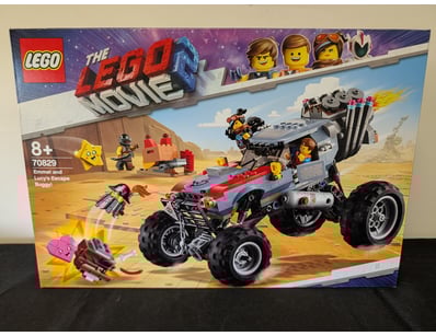 **UNRESERVED** LIFETIME COLLECTION OF LEGO PART... - Lot 703