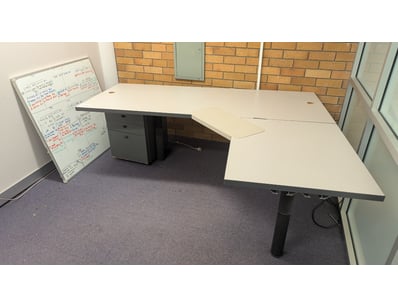 Office Furniture & Equipment (NSWA985) - Lot 179
