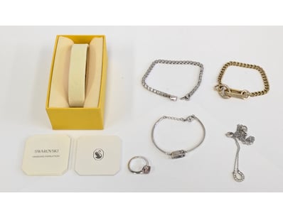 Comprehensive collection of Swarovski crystal jewe...