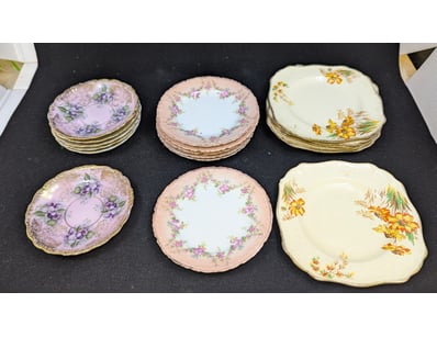 The Curio Collection (A983) - Lot 1131